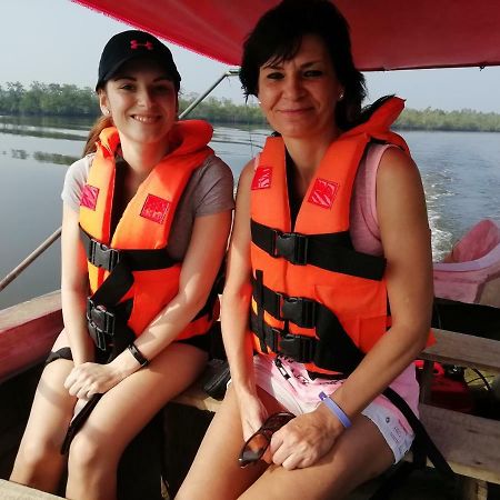 Rainbow Beach Hotel ฮิกคาดูวา ภายนอก รูปภาพ