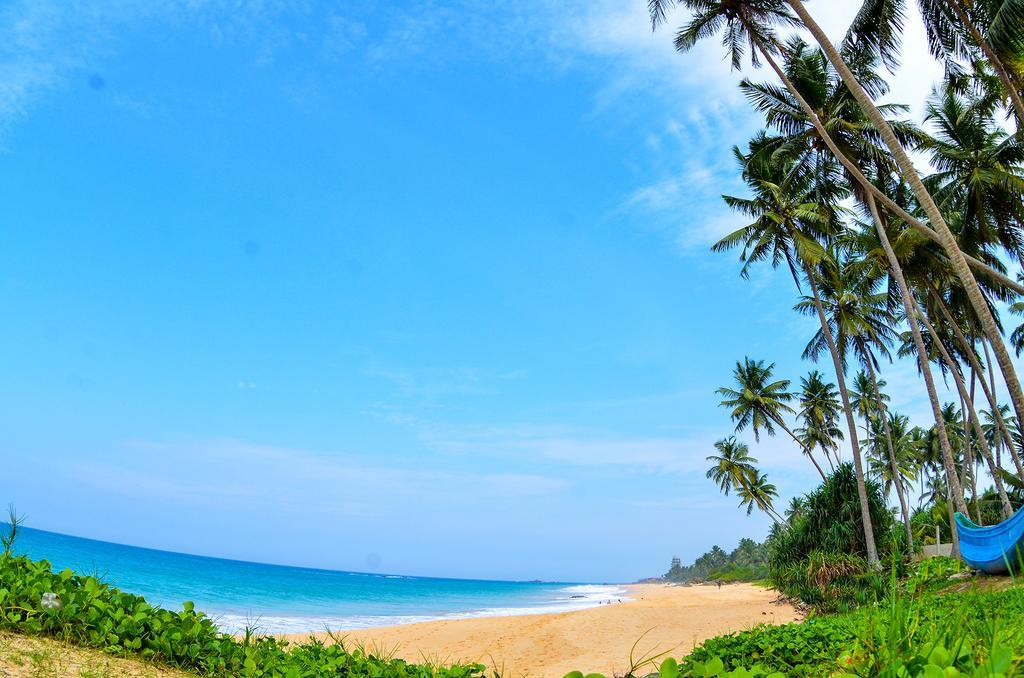 Rainbow Beach Hotel ฮิกคาดูวา ภายนอก รูปภาพ