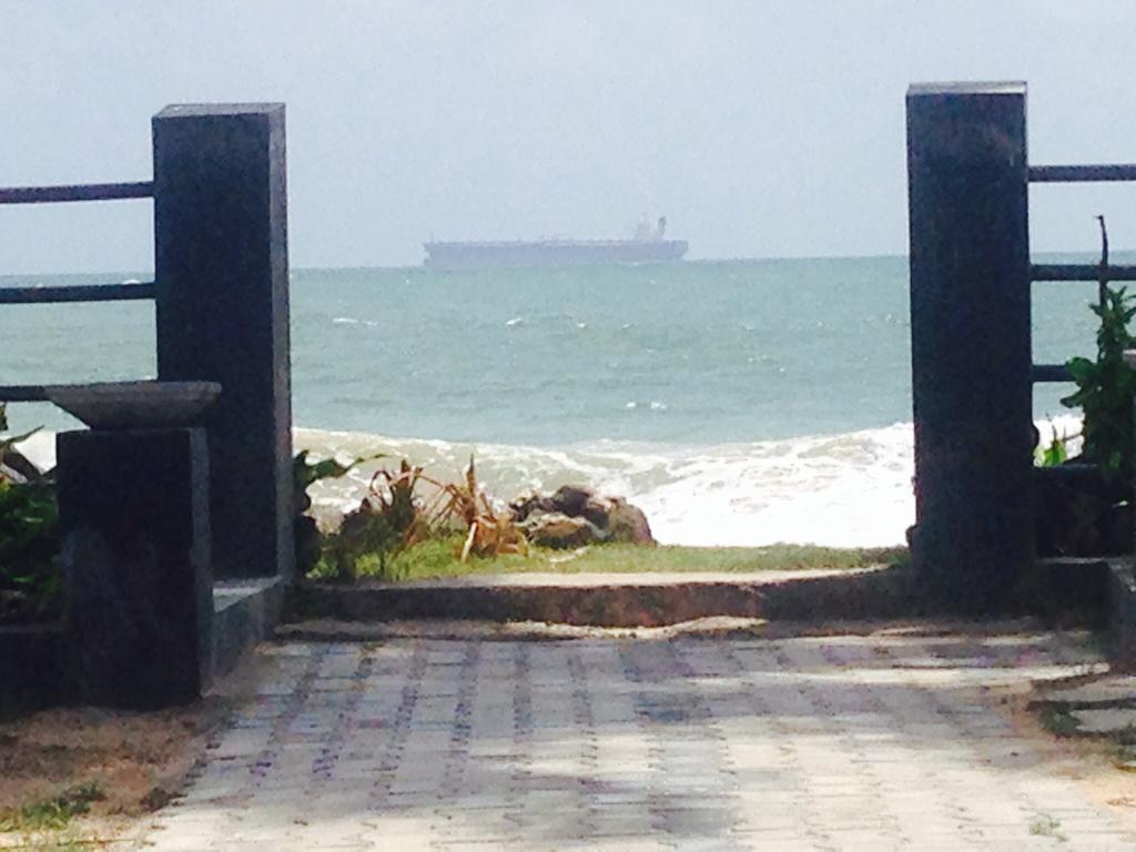 Rainbow Beach Hotel ฮิกคาดูวา ภายนอก รูปภาพ